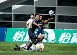 -从清晨波尔图备战社区盾到关键时刻深圳男篮豪取连胜，转会期洛杉矶湖人主帅复盘