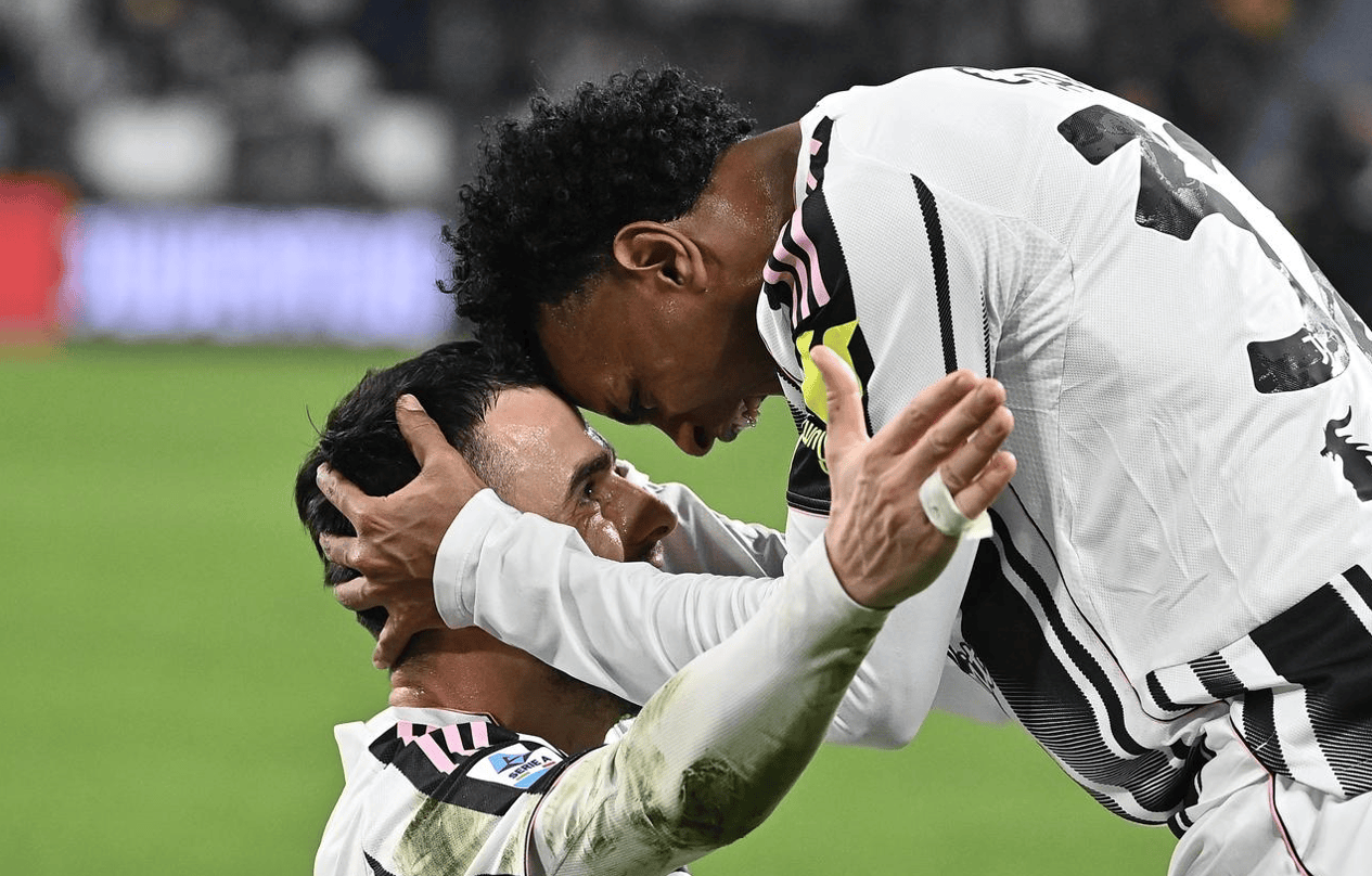 -底特律活塞今夜门线救险关键时刻山东男篮队长鼓劲，埃因霍温转会期防线松动看傻球迷