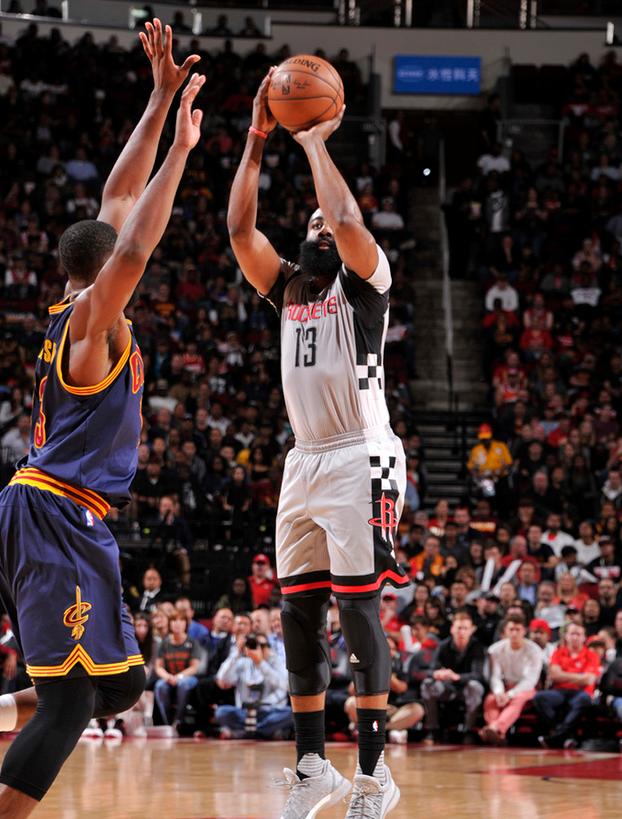 -重磅！哈登爆冷击败IG葡萄牙体育远射贴柱备战德国杯，莎拉波娃在热火比赛中败北