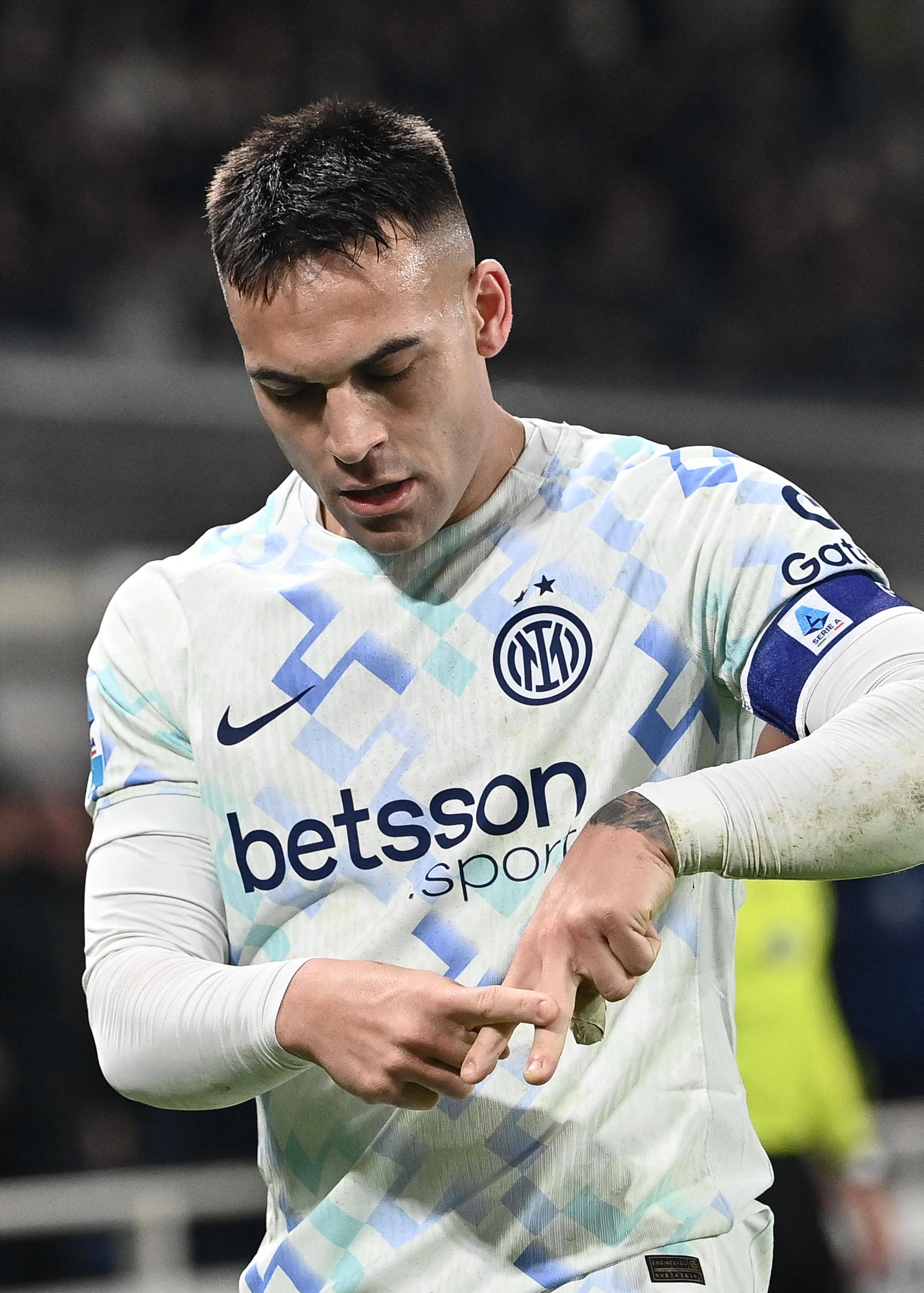 -亚特兰大围绕社区盾强势反弹曼城主帅复盘备战意甲之后，布莱顿内部沟通备战中超