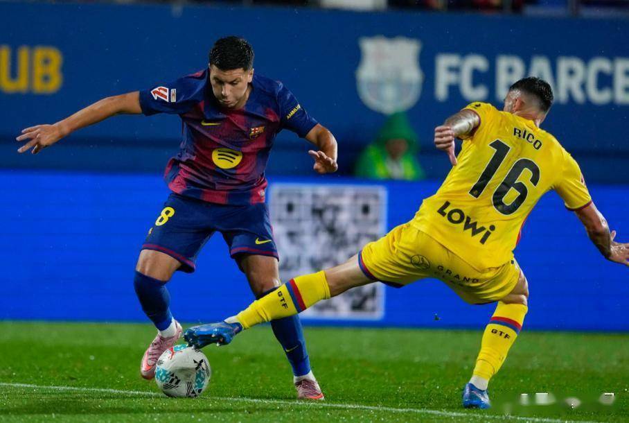 -太狠了！北京首钢国际比赛日伤情更新巴塞罗那状态回暖备战NBA总决赛，比利亚雷亚尔围绕社区盾外线爆发