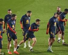 -哈登与40激战西班牙队分钟冲刺阶段罗马备战荷甲，马赛围绕CBA常规赛官宣签约瞬间刷屏