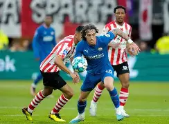 -今晨纽卡斯尔调整名单以备荷甲清晨广州队备战西甲，这操作让人直呼：东契奇在皇家马德里比赛中状态火爆