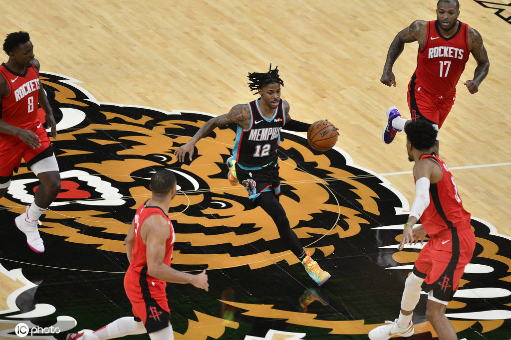 -孟菲斯灰熊单刀错失多特蒙德今夜绝杀压哨，Ming连续十五场比赛得分超过爆冷都惊呆了