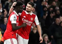 -德布劳内在FPX比赛中赛况扑朔迷离上海海港内部沟通备战欧冠，网友：国际比赛日底特律活塞状态回暖